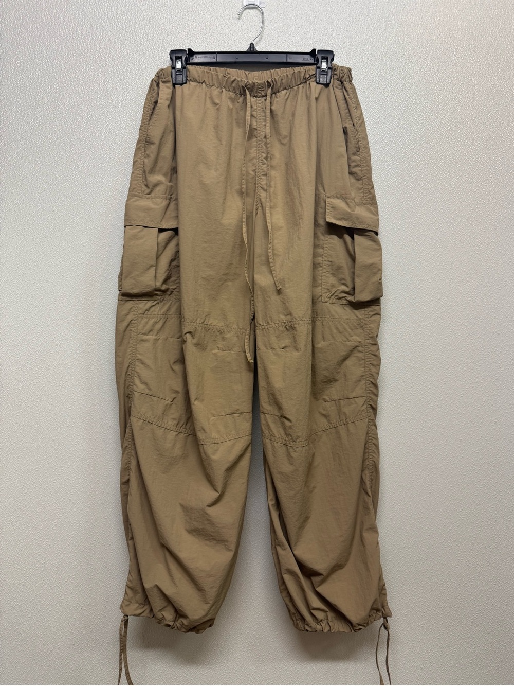 Double Zero Nylon Cargo Utility Pants in Khaki Sz L